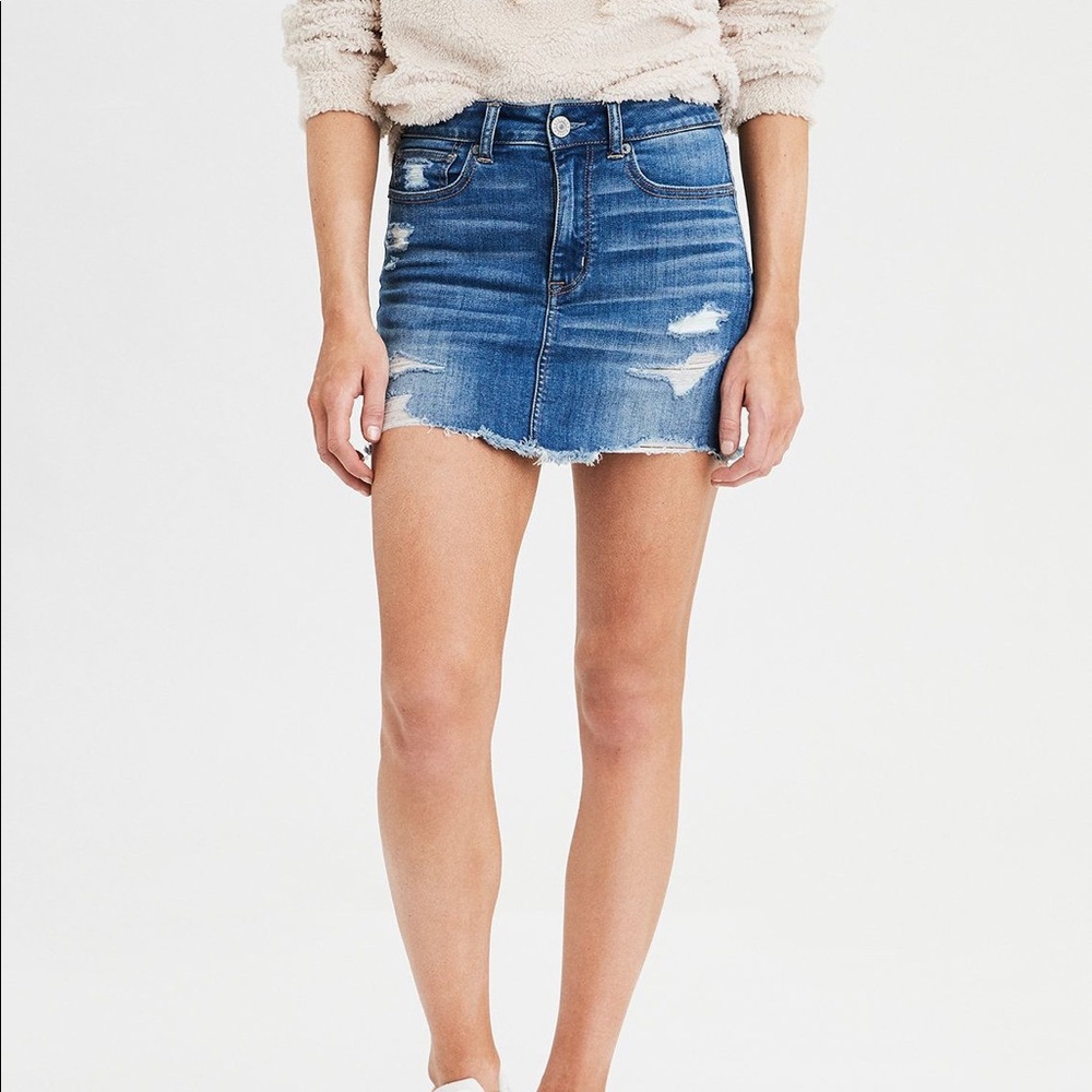 American Eagle Curvy Hi-Rise Mini Skirt